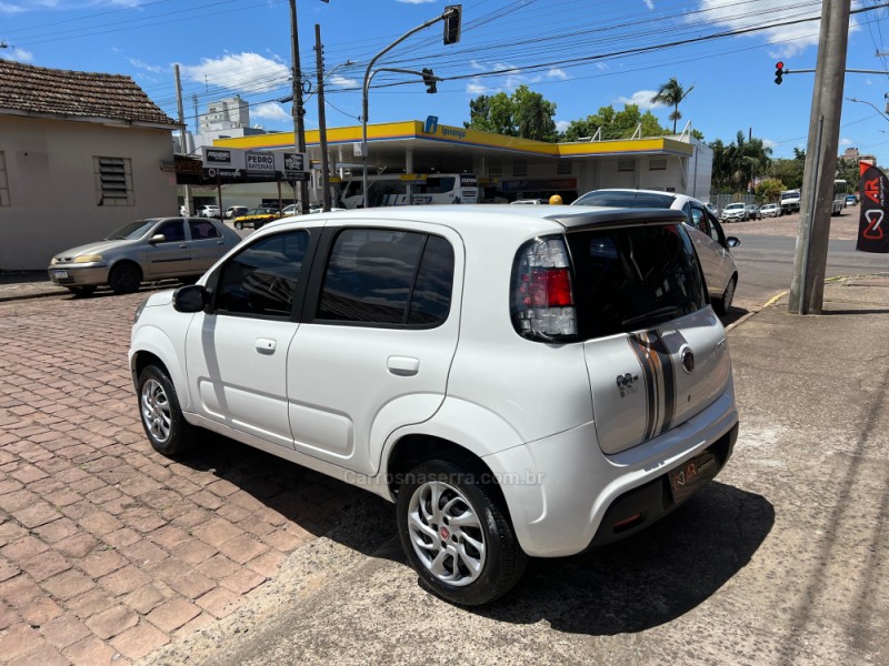 UNO 1.4 EVO EVOLUTION 8V FLEX 4P MANUAL - 2015 - VENâNCIO AIRES