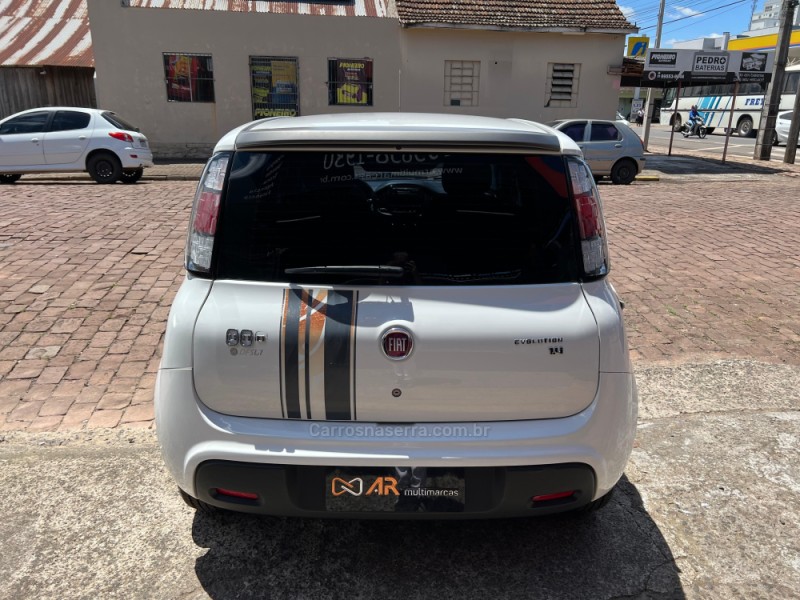 UNO 1.4 EVO EVOLUTION 8V FLEX 4P MANUAL - 2015 - VENâNCIO AIRES