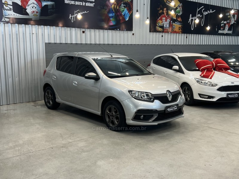 SANDERO 1.6 GT LINE LIMITED FLEX 4P MANUAL - 2017 - CAXIAS DO SUL