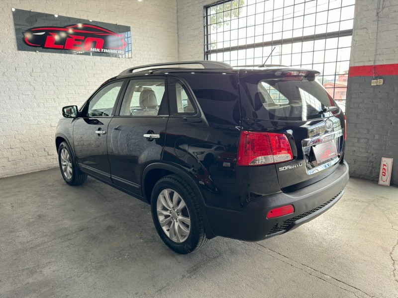 SORENTO 2.4 EX2 4X2 16V GASOLINA 4P 7 LUGARES AUTOMÁTICO - 2012 - CAXIAS DO SUL