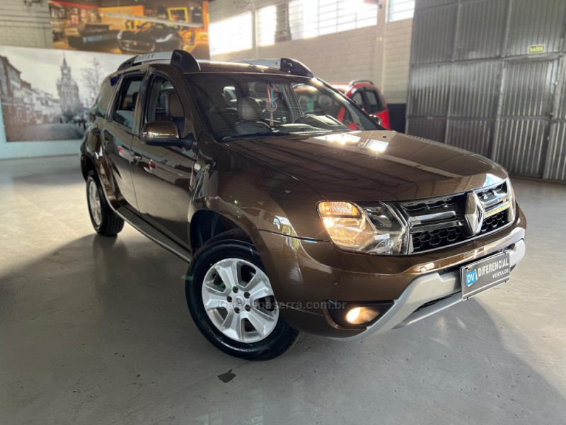 DUSTER 2.0 DYNAMIQUE 4X2 16V FLEX 4P AUTOMÁTICO - 2017 - CAXIAS DO SUL