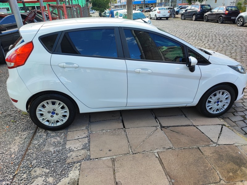 FIESTA 1.5 S HATCH 16V FLEX 4P MANUAL - 2014 - FARROUPILHA