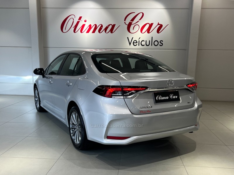 COROLLA 2.0 XEI 16V FLEX 4P AUTOMÁTICO - 2021 - FLORES DA CUNHA