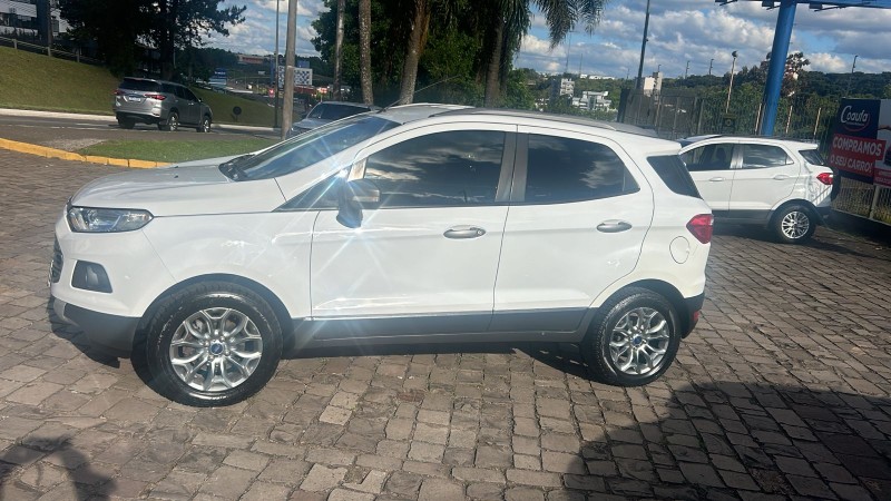 ECOSPORT 1.6 FREESTYLE 16V FLEX 4P MANUAL - 2014 - FARROUPILHA