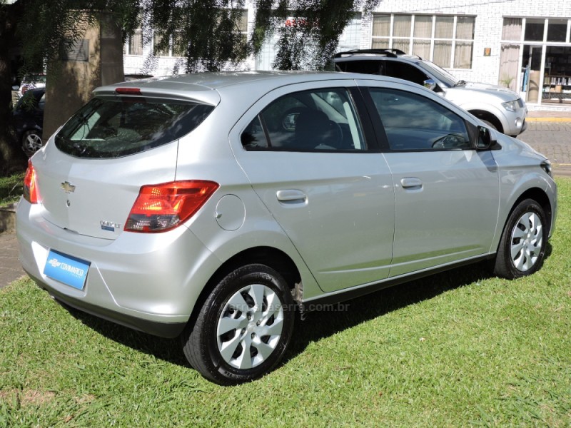 ONIX 1.4 MPFI LT 8V FLEX 4P MANUAL - 2013 - SãO MARCOS