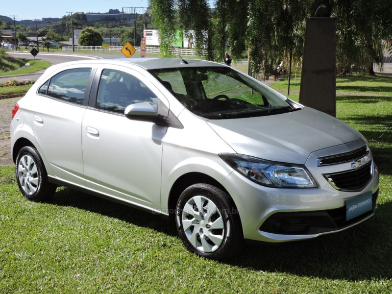 ONIX 1.4 MPFI LT 8V FLEX 4P MANUAL - 2013 - SãO MARCOS