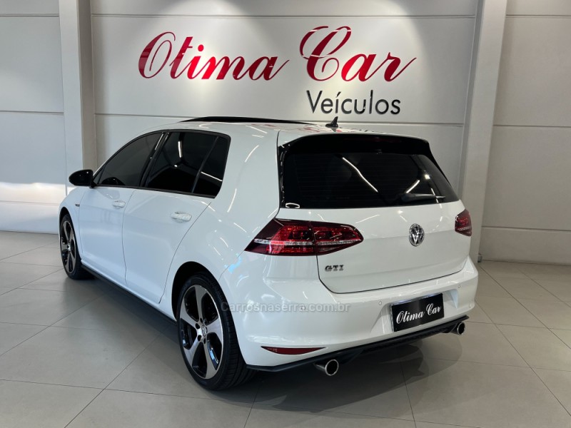 GOLF 2.0 TSI GTI 16V TURBO GASOLINA 4P AUTOMÁTICO - 2017 - FLORES DA CUNHA