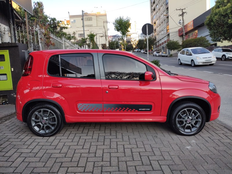 UNO 1.4 EVO SPORTING 8V FLEX 4P MANUAL - 2013 - CAXIAS DO SUL