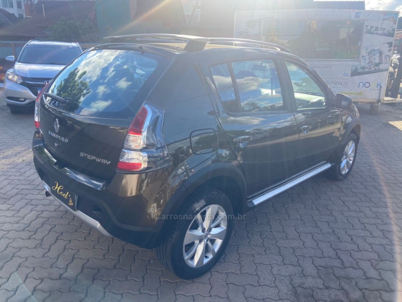 SANDERO 1.6 STEPWAY 16V FLEX 4P AUTOMÁTICO - 2014 - CANELA