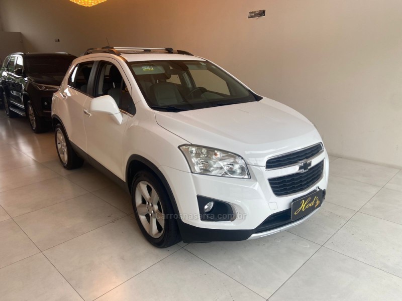 TRACKER 1.8 MPFI LTZ 4X2 16V FLEX 4P AUTOMÁTICO - 2015 - CANELA