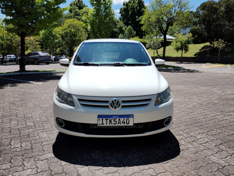 VOYAGE 1.6 MI TREND 8V FLEX 4P MANUAL - 2013 - CAXIAS DO SUL