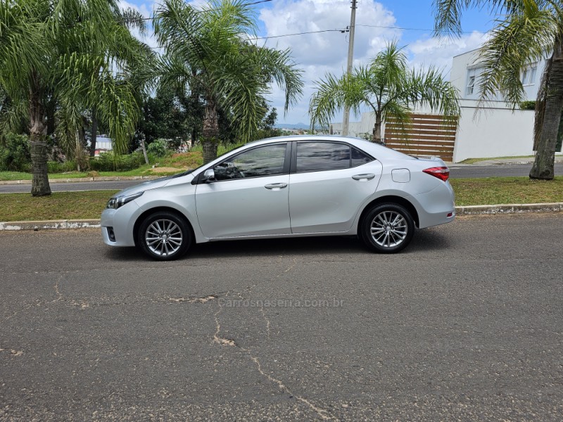 COROLLA 2.0 XEI 16V FLEX 4P AUTOMÁTICO - 2017 - CAMPO BOM