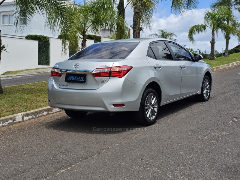 COROLLA 2.0 XEI 16V FLEX 4P AUTOMÁTICO - 2017 - CAMPO BOM