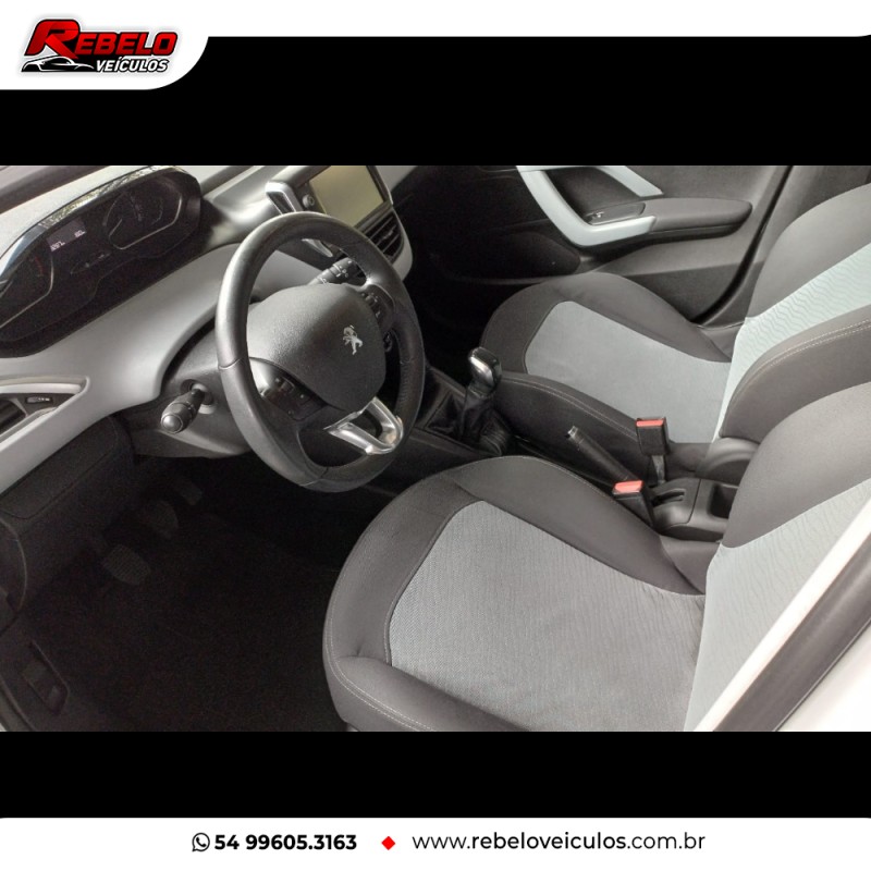 208 1.5 ACTIVE PACK 8V FLEX 4P MANUAL - 2014 - CAXIAS DO SUL