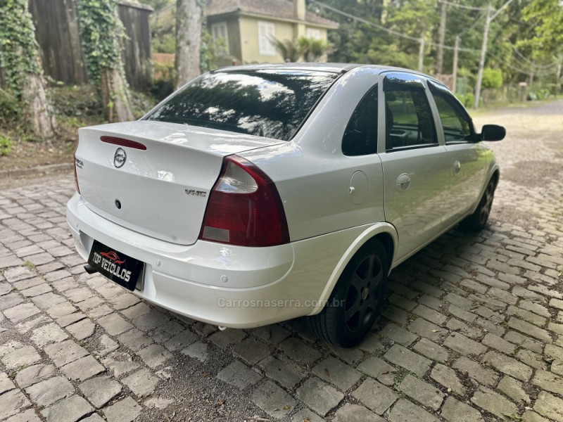 CORSA 1.0 MPFI 8V GASOLINA 4P MANUAL - 2004 - CANELA