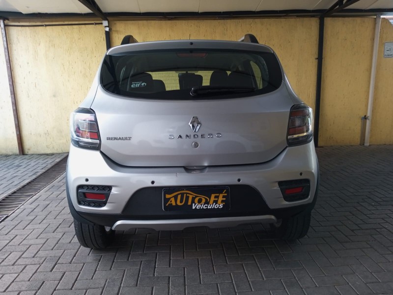 SANDERO 1.6 STEPWAY 16V FLEX 4P MANUAL - 2020 - CANELA