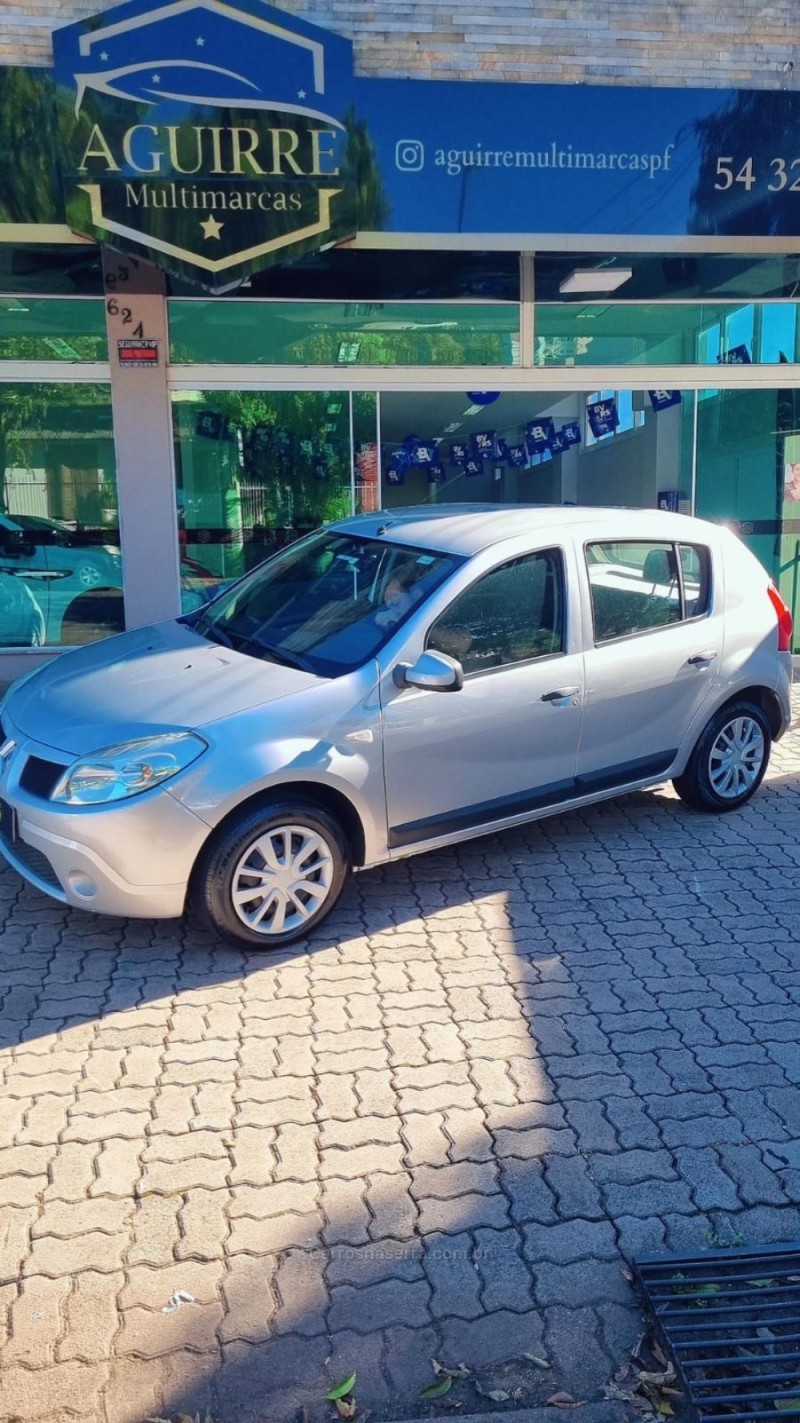 SANDERO 1.6 EXPRESSION 8V FLEX 4P MANUAL - 2011 - PASSO FUNDO