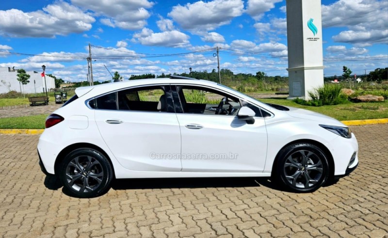 CRUZE 1.4 TURBO PREMIER II SPORT HATCH 16V FLEX 4P AUTOMÁTICO - 2019 - LAJEADO