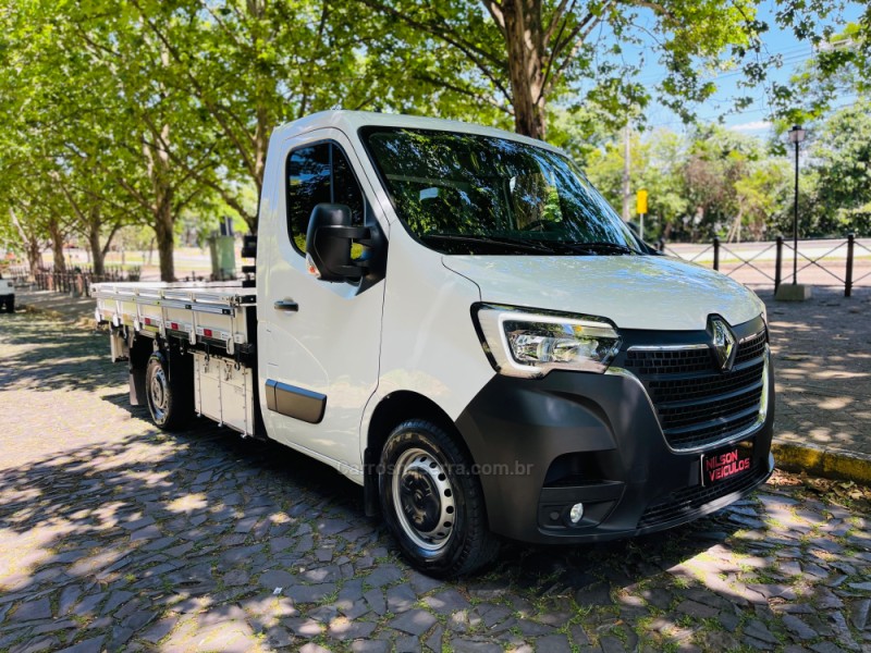 MASTER 2.3 DCI CHASSI CABINE L2H1 16V DIESEL 2P MANUAL - 2023 - NOVO HAMBURGO