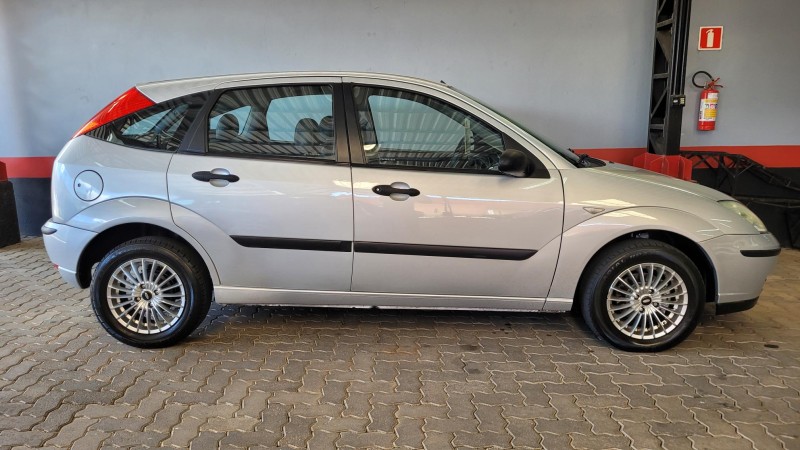 FOCUS 1.6 GL 8V GASOLINA 4P MANUAL - 2009 - GARIBALDI