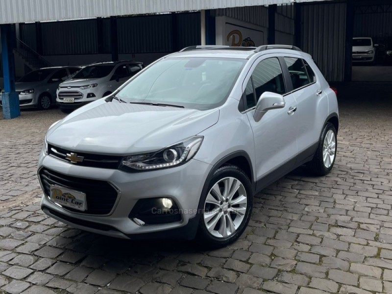 TRACKER 1.4 16V TURBO FLEX PREMIER AUTOMÁTICO - 2019 - VACARIA