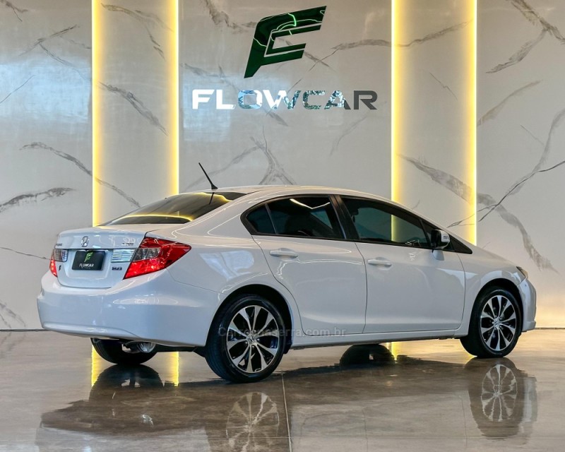 CIVIC 2.0 LXR 16V FLEX 4P AUTOMÁTICO - 2015 - GARIBALDI