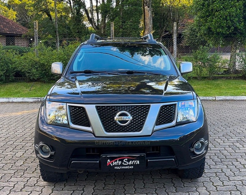 FRONTIER 2.5 SV ATTACK 4X4 CD TURBO ELETRONIC DIESEL 4P AUTOMÁTICO - 2016 - CANELA