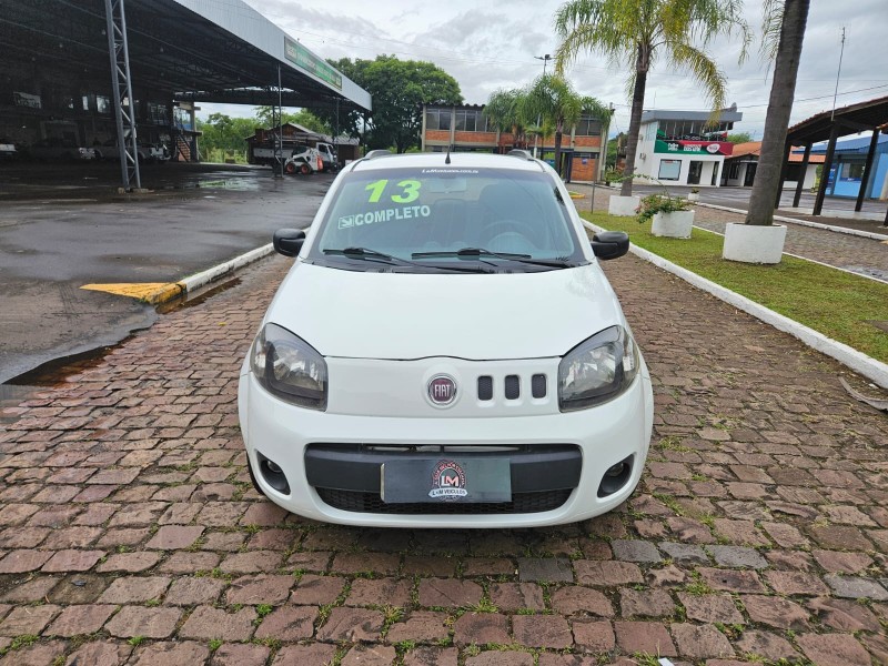 UNO 1.0 EVO VIVACE 8V FLEX 4P MANUAL - 2013 - VENâNCIO AIRES