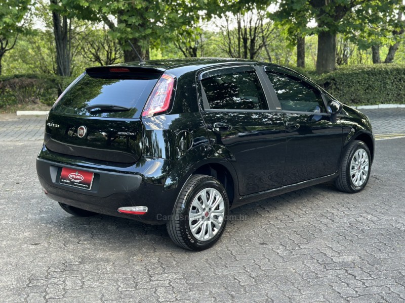 PUNTO 1.4 ATTRACTIVE 8V FLEX 4P MANUAL - 2014 - CAXIAS DO SUL