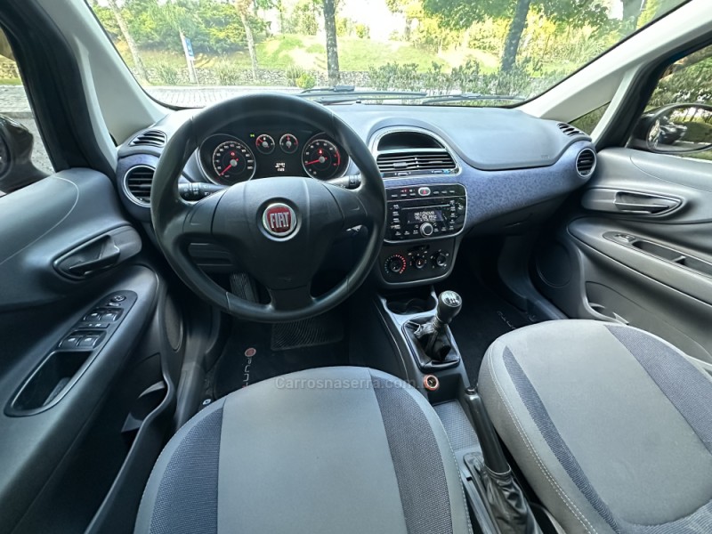 PUNTO 1.4 ATTRACTIVE 8V FLEX 4P MANUAL - 2014 - CAXIAS DO SUL