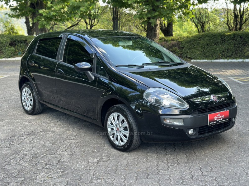 PUNTO 1.4 ATTRACTIVE 8V FLEX 4P MANUAL - 2014 - CAXIAS DO SUL