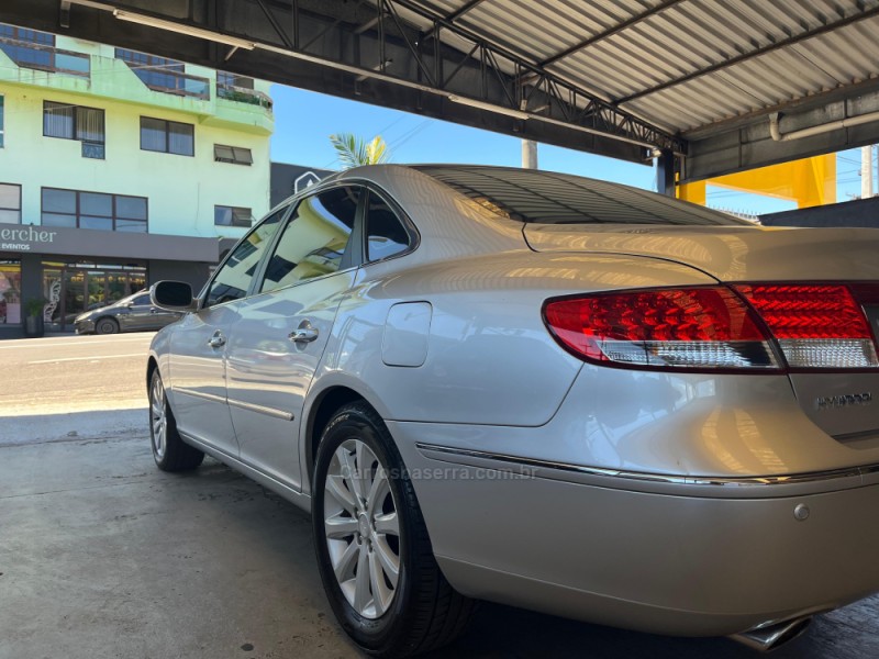 AZERA 3.3 MPFI GLS SEDAN V6 24V GASOLINA 4P AUTOMÁTICO - 2009 - SANTA CRUZ DO SUL