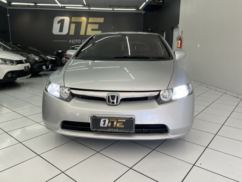 CIVIC 1.8 LXS 16V FLEX 4P MANUAL - 2008 - PASSO FUNDO