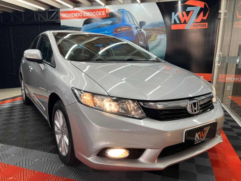 CIVIC 2.0 LXR 16V FLEX 4P AUTOMÁTICO - 2014 - NOVO HAMBURGO