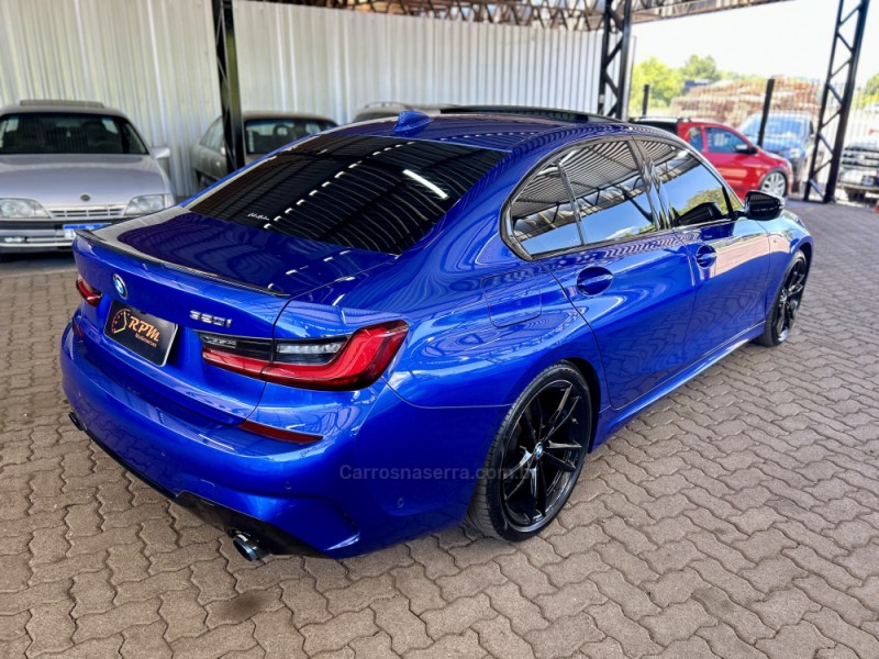 320I 2.0 M SPORT 16V TURBO GASOLINA 4P AUTOMÁTICO - 2022 - SãO SEBASTIãO DO CAí