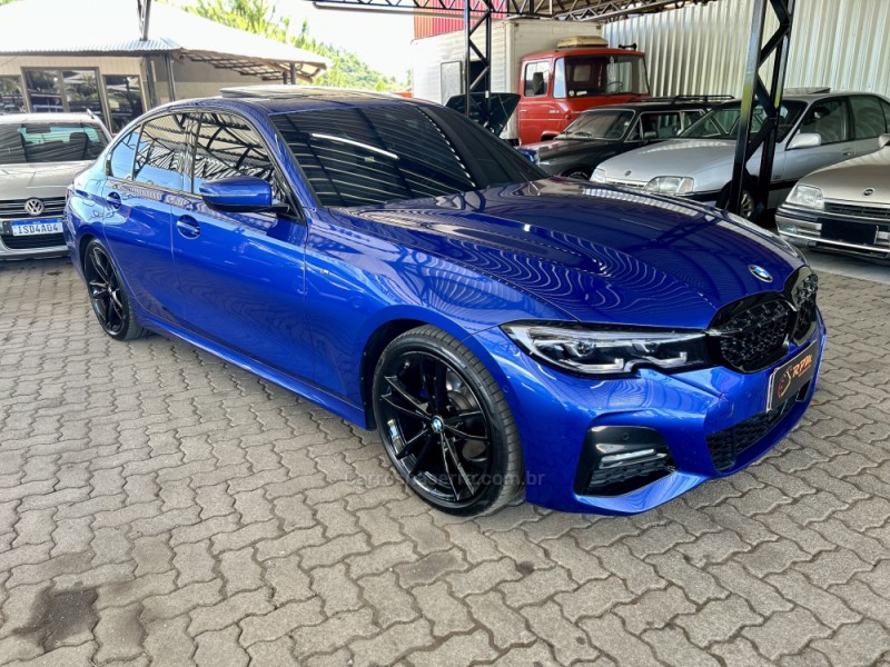 320I 2.0 M SPORT 16V TURBO GASOLINA 4P AUTOMÁTICO - 2022 - SãO SEBASTIãO DO CAí