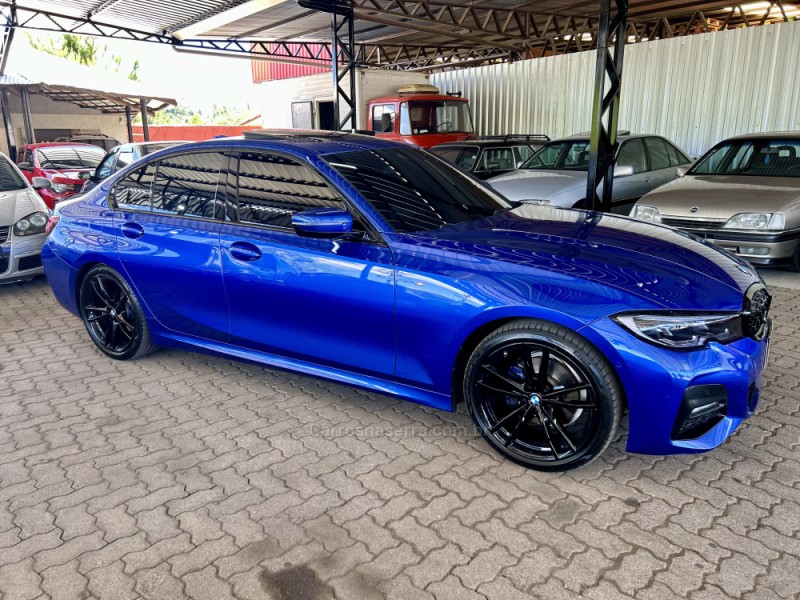 320I 2.0 M SPORT 16V TURBO GASOLINA 4P AUTOMÁTICO - 2022 - SãO SEBASTIãO DO CAí