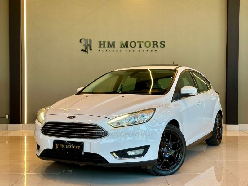 focus 2.0 titanium hatch 16v flex 4p automatico 2018 caxias do sul