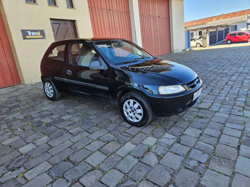 CELTA 1.0 MPFI 8V GASOLINA 2P MANUAL - 2003 - VERANóPOLIS