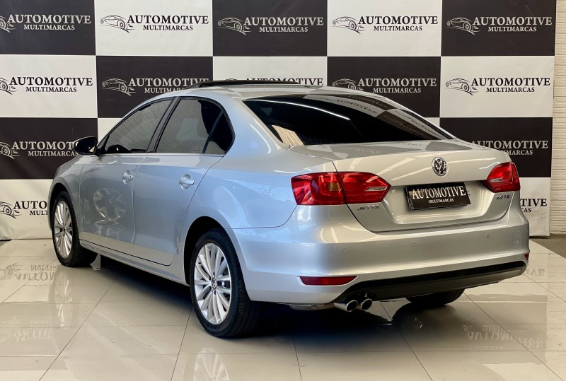 JETTA 2.0 TSI HIGHLINE 200CV GASOLINA 4P TIPTRONIC - 2012 - CAXIAS DO SUL