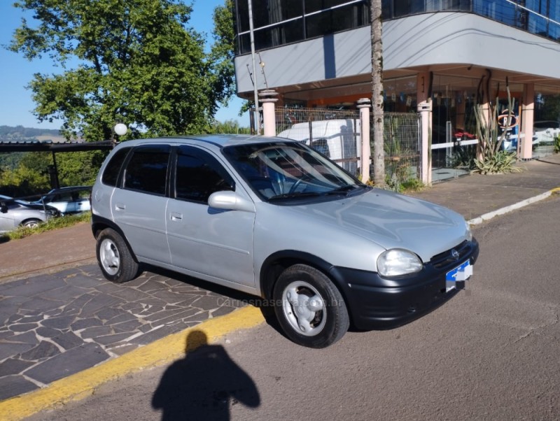 CORSA 1.0 MPFI SUPER 8V GASOLINA 4P MANUAL - 1997 - CARLOS BARBOSA