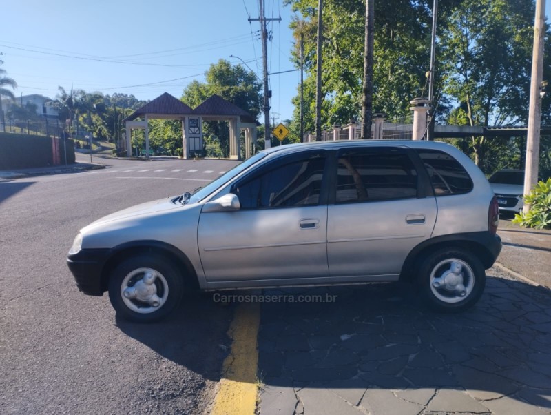 CORSA 1.0 MPFI SUPER 8V GASOLINA 4P MANUAL - 1997 - CARLOS BARBOSA