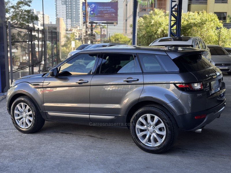 RANGE ROVER EVOQUE 2.0 16V TD4 TURBO DIESEL SE 4WD 4P AUTOMÁTICO - 2016 - CAXIAS DO SUL