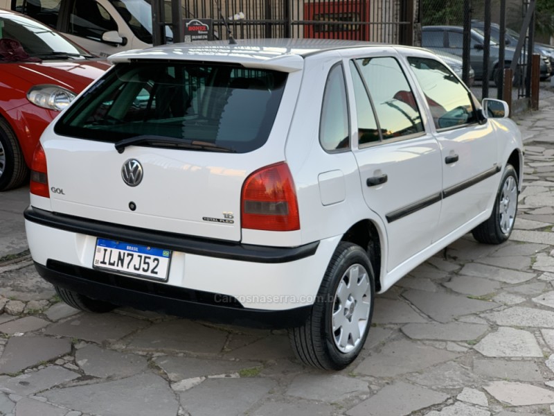 GOL 1.6 MI POWER 8V FLEX 4P MANUAL G.III - 2005 - CAXIAS DO SUL