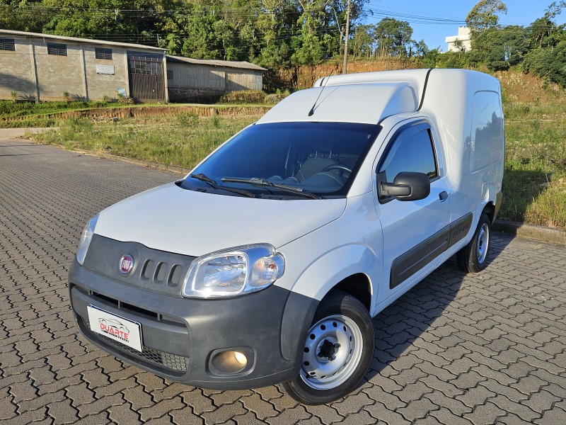 fiorino 1.4 hard working furgao evo 8v flex 2p manual 2017 caxias do sul