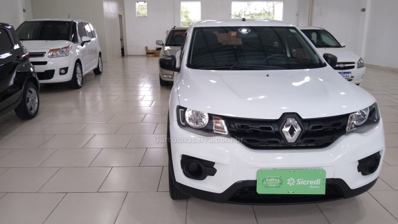 KWID 1.0 12V SCE FLEX ZEN MANUAL - 2018 - NOVO HAMBURGO