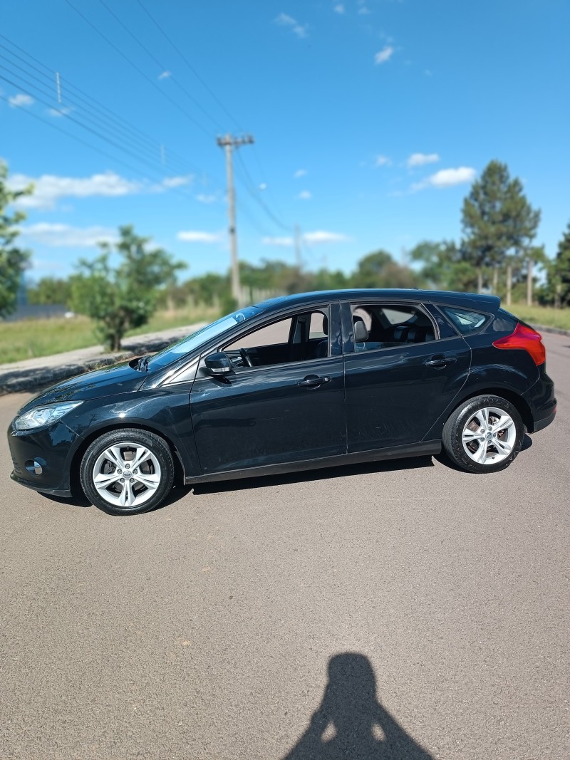 FOCUS 1.6 SE 16V FLEX 4P AUTOMÁTICO - 2015 - BENTO GONçALVES