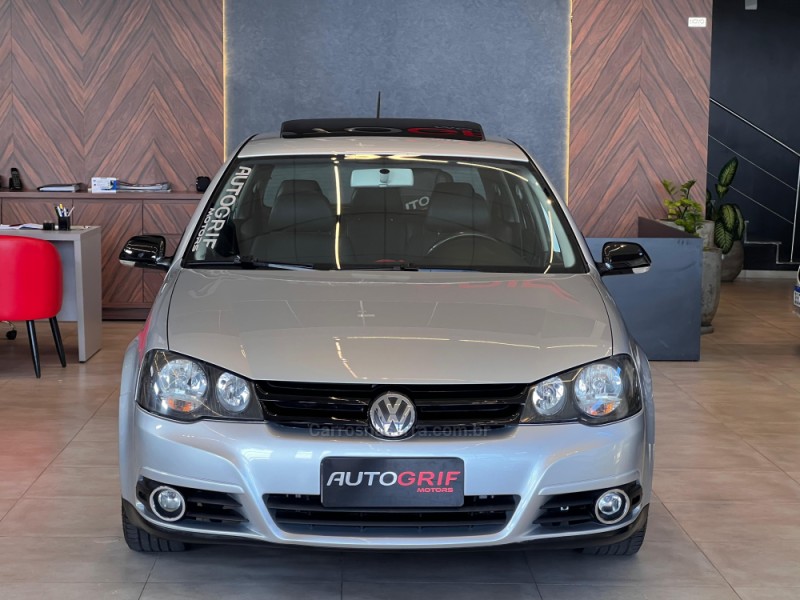 GOLF 1.6 MI SPORTLINE 8V FLEX 4P MANUAL - 2012 - CAMPO BOM