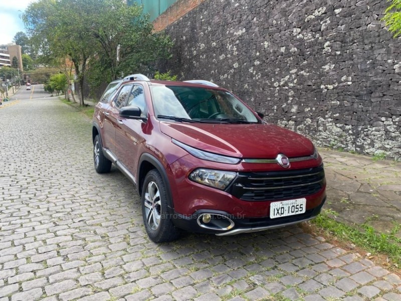 TORO 2.0 16V TURBO DIESEL VOLCANO 4WD AUTOMÁTICO - 2017 - CAXIAS DO SUL