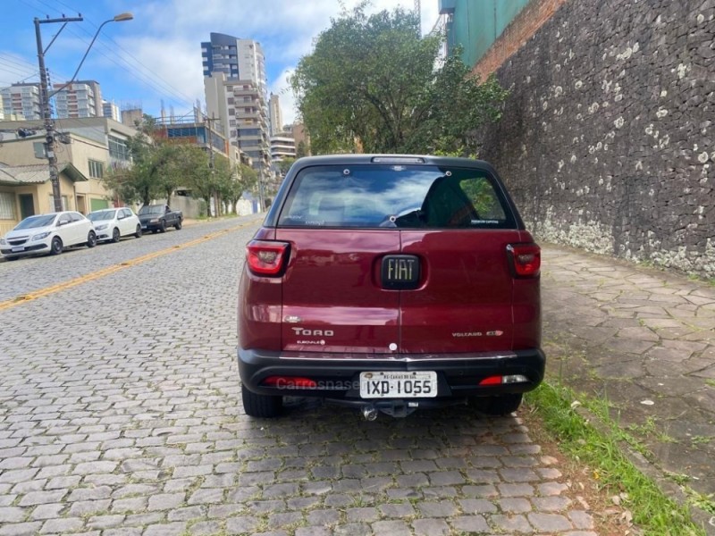 TORO 2.0 16V TURBO DIESEL VOLCANO 4WD AUTOMÁTICO - 2017 - CAXIAS DO SUL